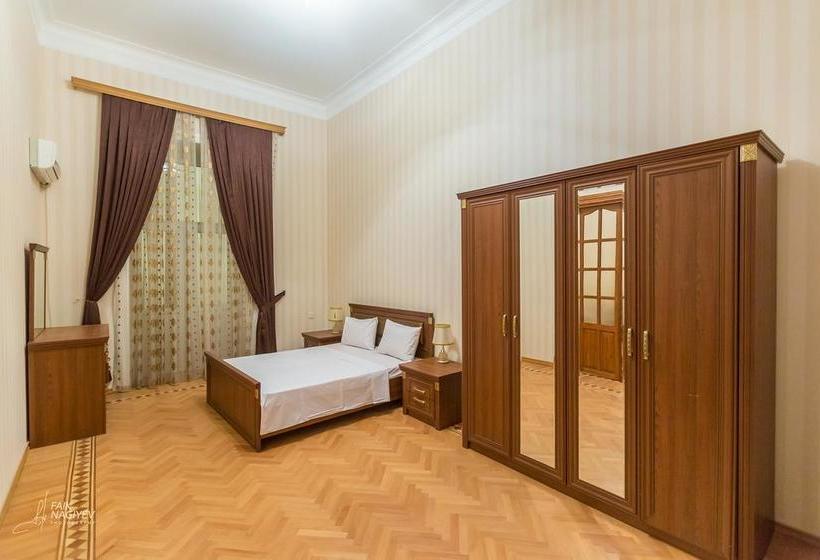 Fotos del hotel Iva Hotel Old City Baku:  2