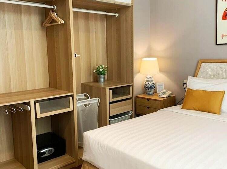 Fotos del hotel White Tree Residence:  8