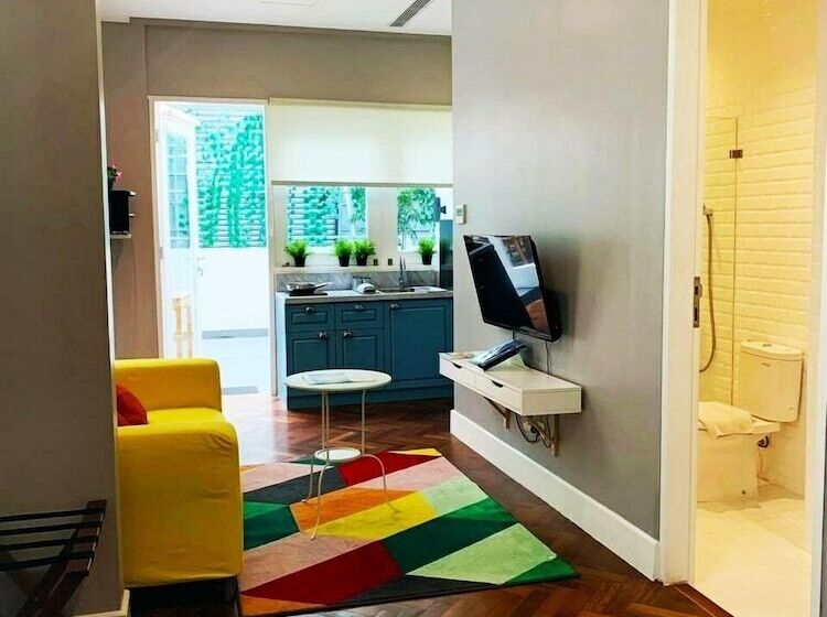 Fotos del hotel White Tree Residence:  2