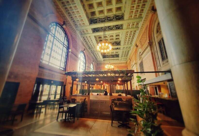 Fotos del hotel Grand Central Serviced Apartments:  5