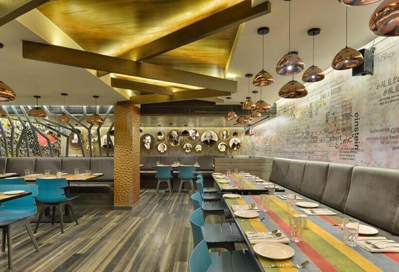 Fotos del hotel Regenta Central Antarim Ahmedabad:  5