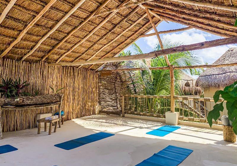 Fotos del hotel Dune Boutique  Located At The Party Zone:  24