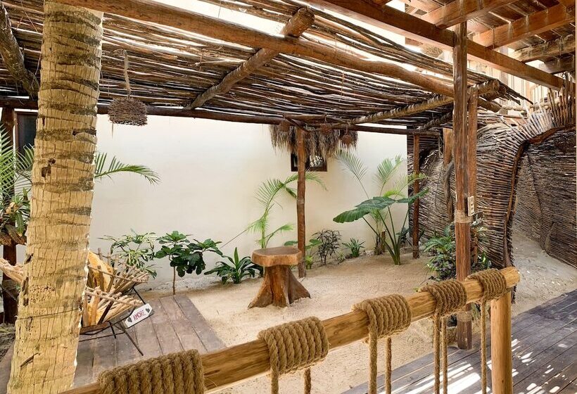 Fotos del hotel Dune Boutique  Located At The Party Zone:  5