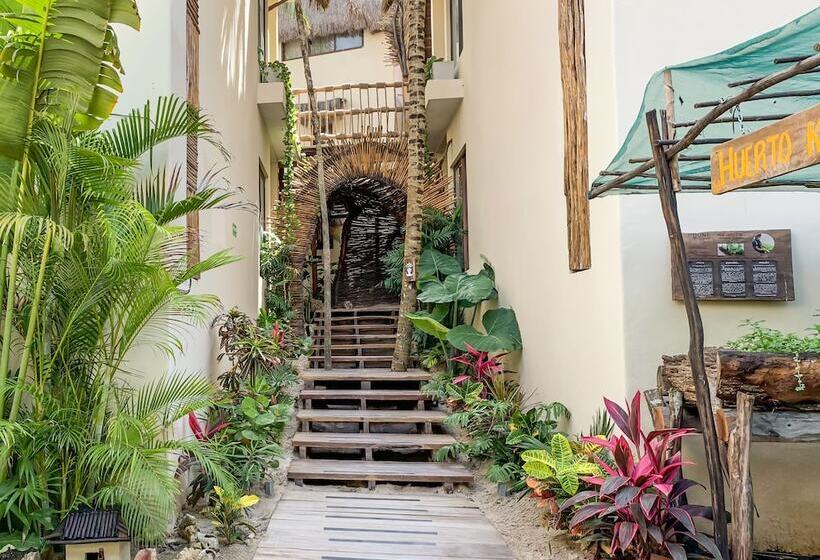 Fotos del hotel Dune Boutique  Located At The Party Zone:  21