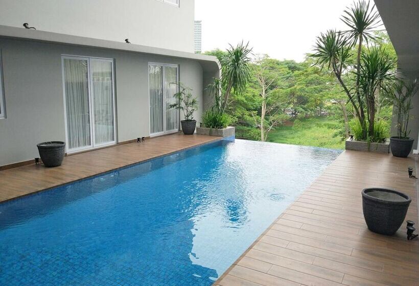 Fotos del hotel Nite And Day Residence Alam Sutera:  7