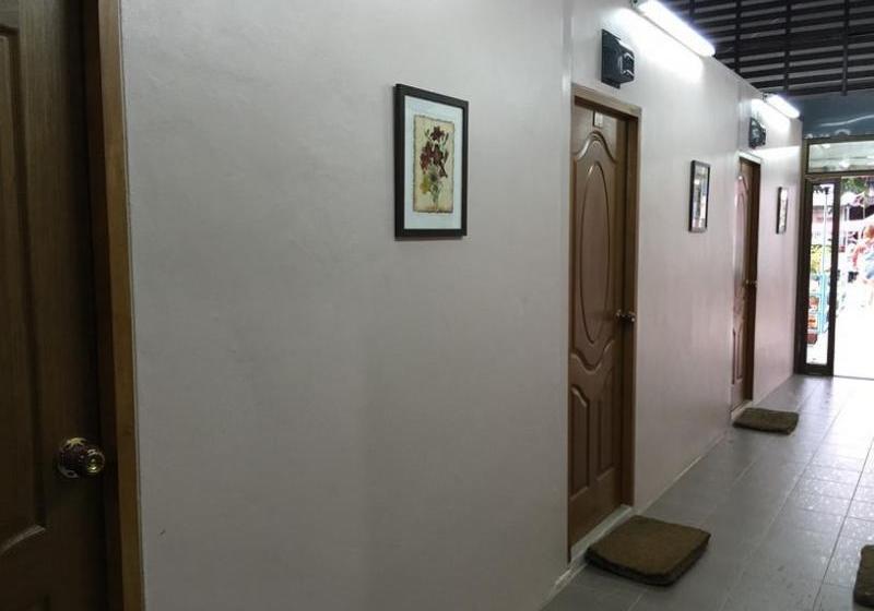 Fotos del hotel Phoom House:  2