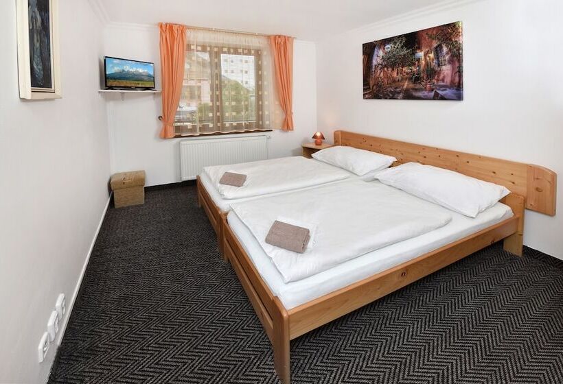 Fotos del hotel Vila Martina:  11