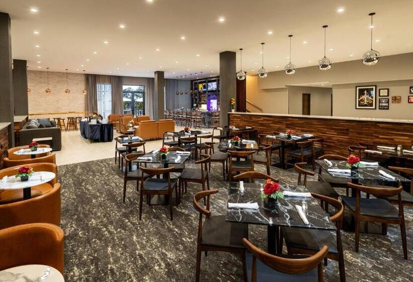 Fotos del hotel Four Points By Sheraton Atlanta Airport West:  3