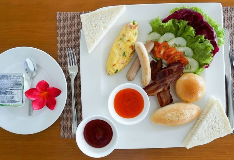 Le Hoang Beach Hotel Danang