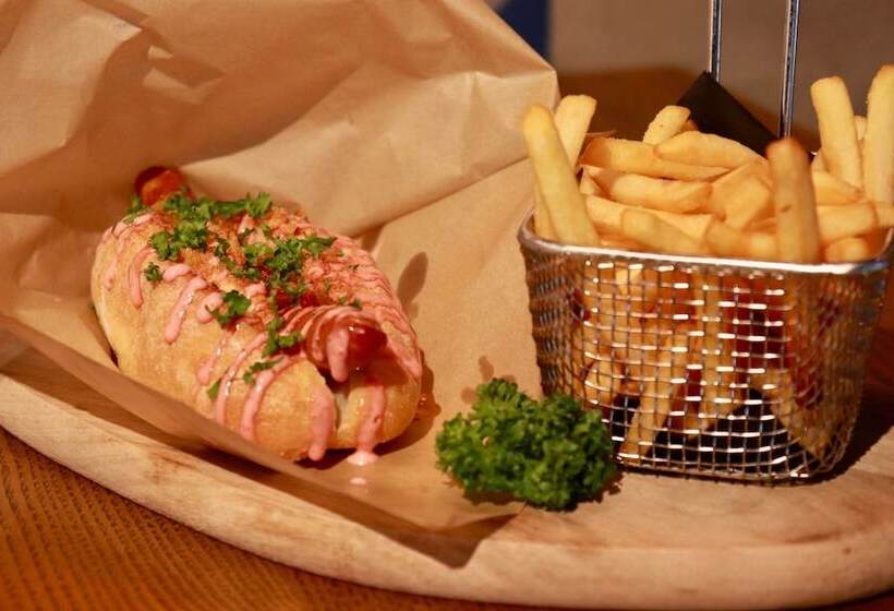 Fotos del hotel Moxy Tokyo Kinshicho By Marriott:  3