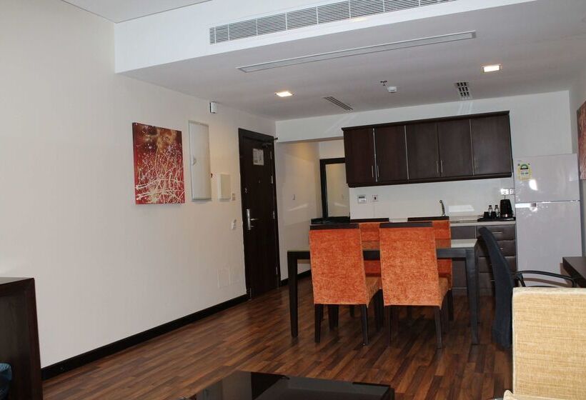 Fotos del hotel Golden Tulip Al Khobar Suites:  25