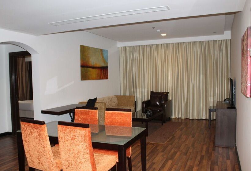 Fotos del hotel Golden Tulip Al Khobar Suites:  22