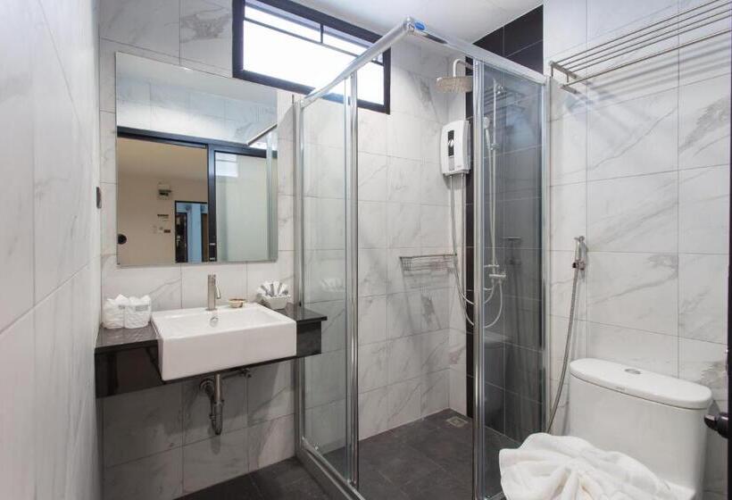 Fotos del hotel Well Timed:  11