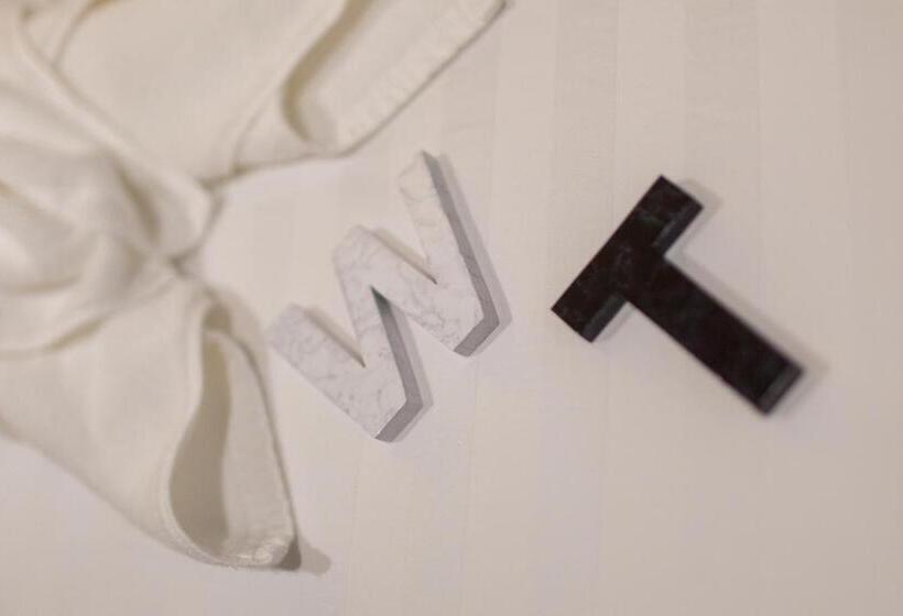 Fotos del hotel Well Timed:  24