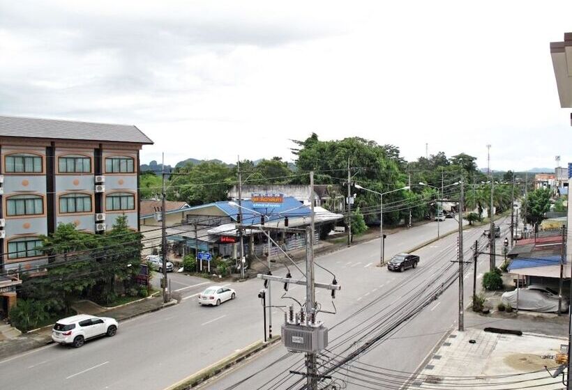 Fotos del hotel Well Timed:  13