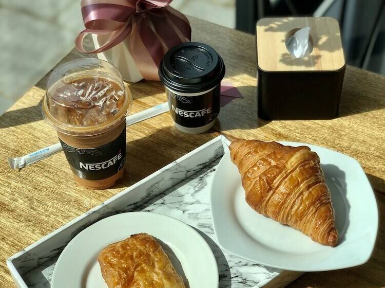 Fotos del hotel Well Timed:  4