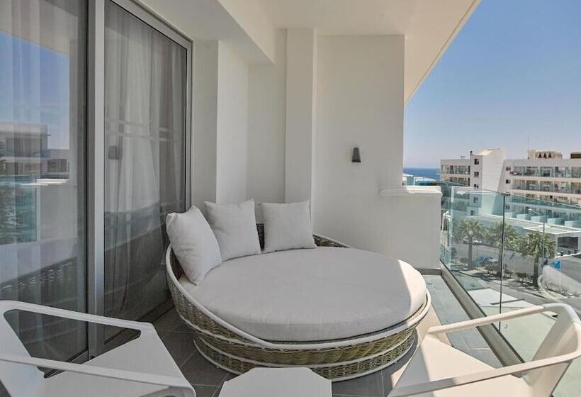 Fotos del hotel The Blue Ivy Hotel & Suites:  21