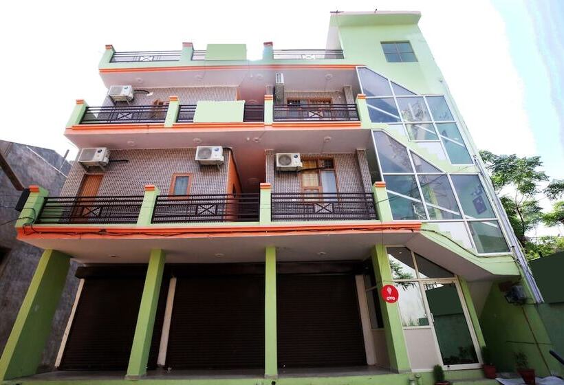 Fotos del hotel Oyo 9038 Hotel Comfort:  5