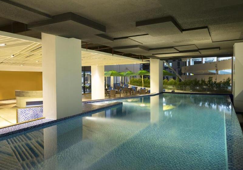 Fotos del hotel Aloft Jakarta Wahid Hasyim:  11