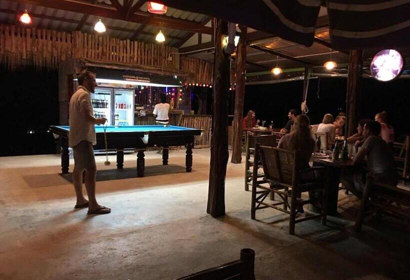 Fotos del hotel Cottage Hill At Lanta:  3