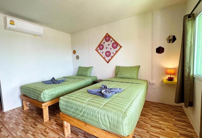 Fotos del hotel Cottage Hill At Lanta:  24