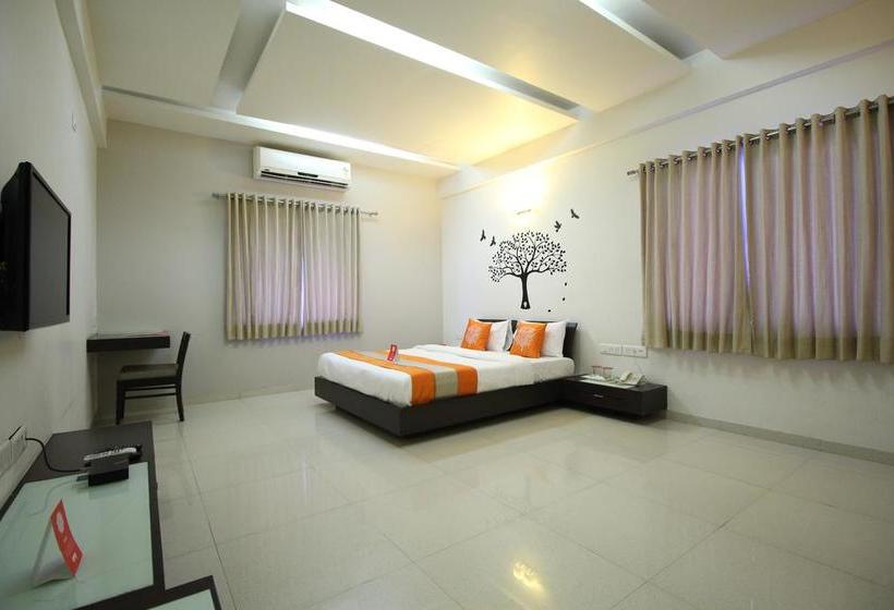 Fotos del hotel Oyo 5054 Sunnstep Club:  11