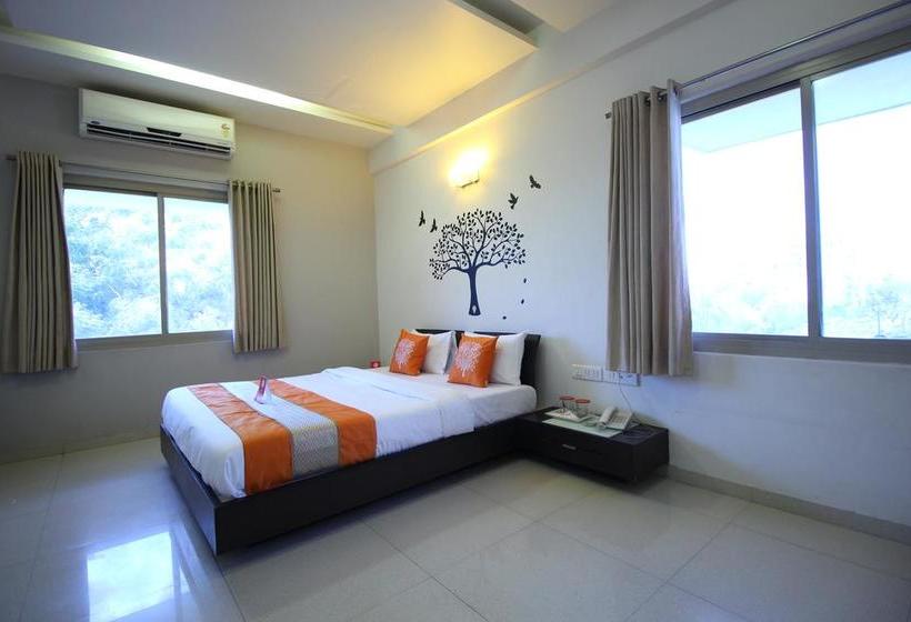 Fotos del hotel Oyo 5054 Sunnstep Club:  10