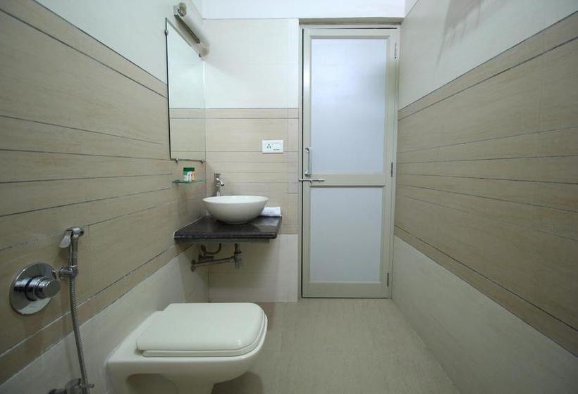 Fotos del hotel Oyo 5054 Sunnstep Club:  6