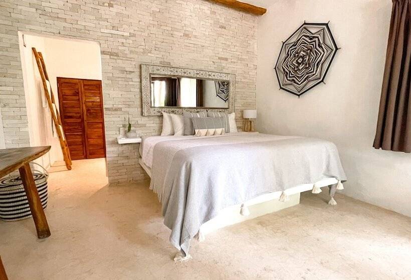 Los Amigos Beach  Boutique