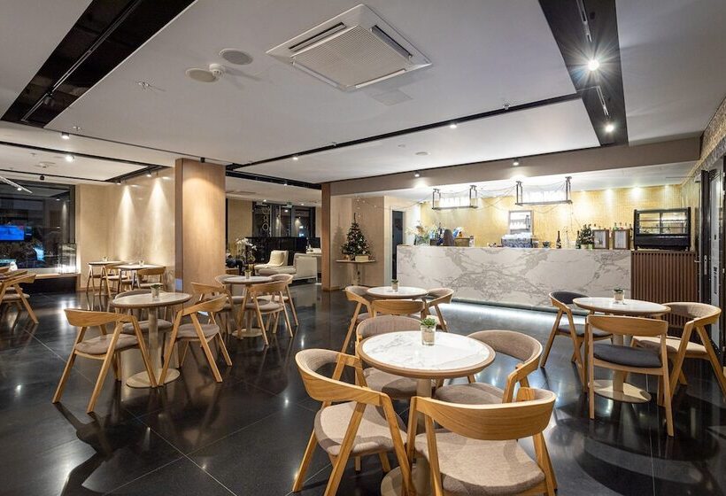 Fotos del hotel Royal Prague:  8