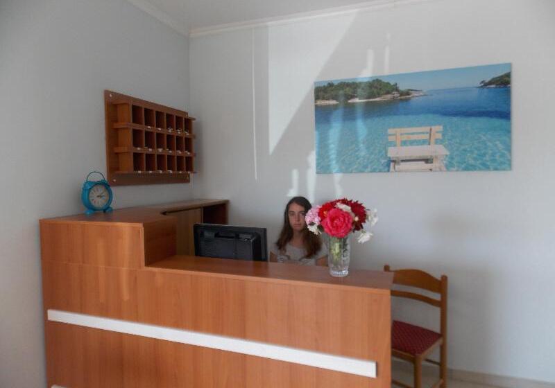 Fotos del hotel Chris:  25