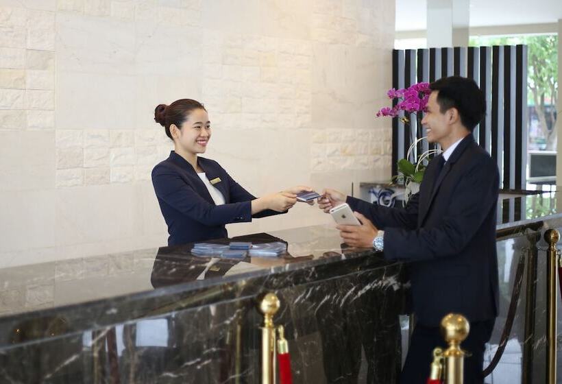 Fotos del hotel Grandvrio City Danang By Route Inn Group:  8
