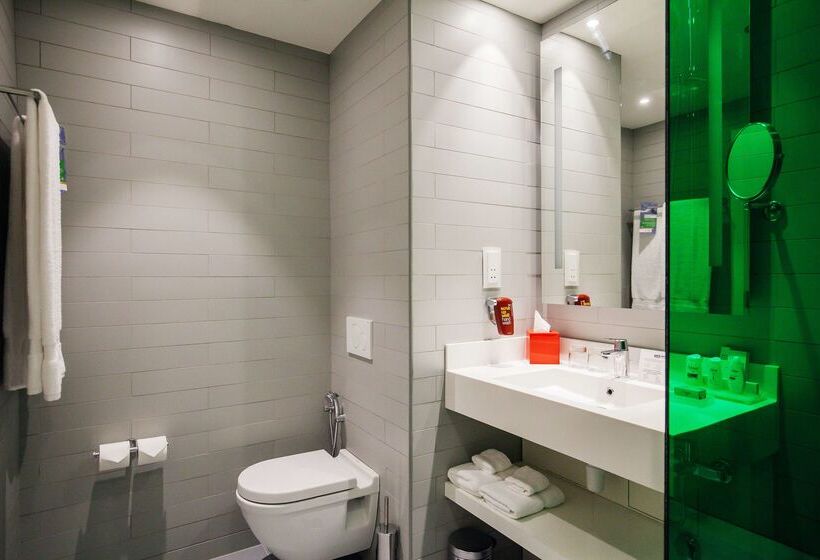 Fotos del hotel Park Inn By Radisson Dubai Motor City:  11