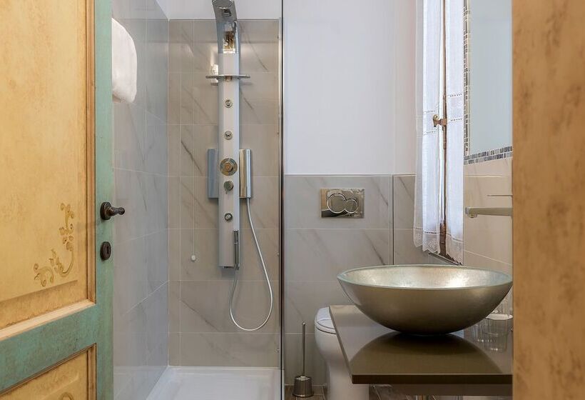 Fotos del hotel Residenza Conte Di Cavour & Rooftop:  7