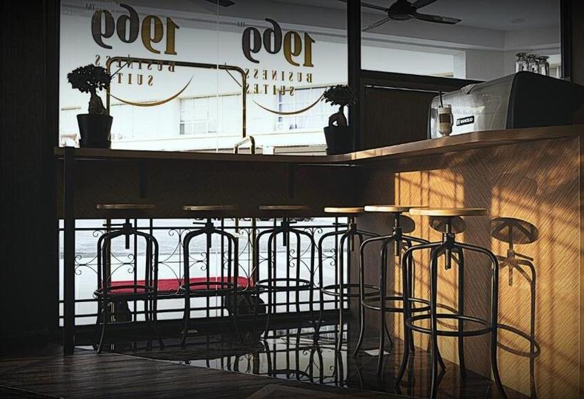 Fotos del hotel 1969 Business Suites:  4