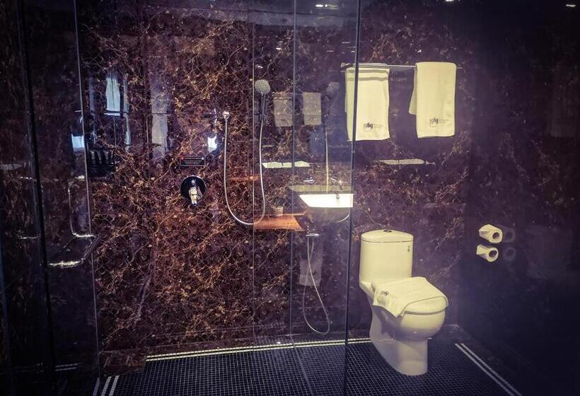 Fotos del hotel 1969 Business Suites:  5