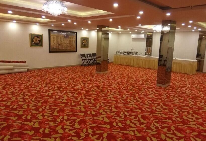 Fotos del hotel Nirvana Suites:  9