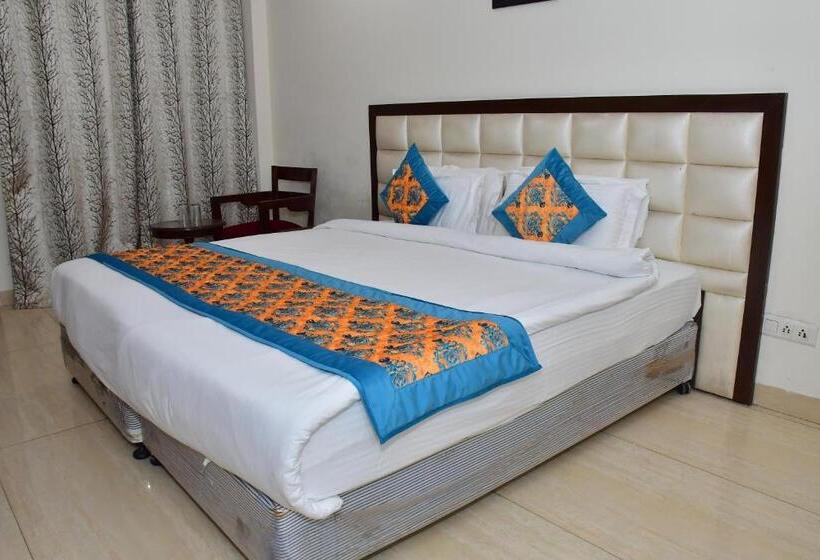 Fotos del hotel Nirvana Suites:  20