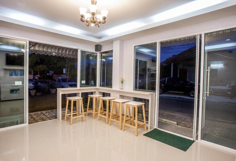 Fotos del hotel Lin House:  3