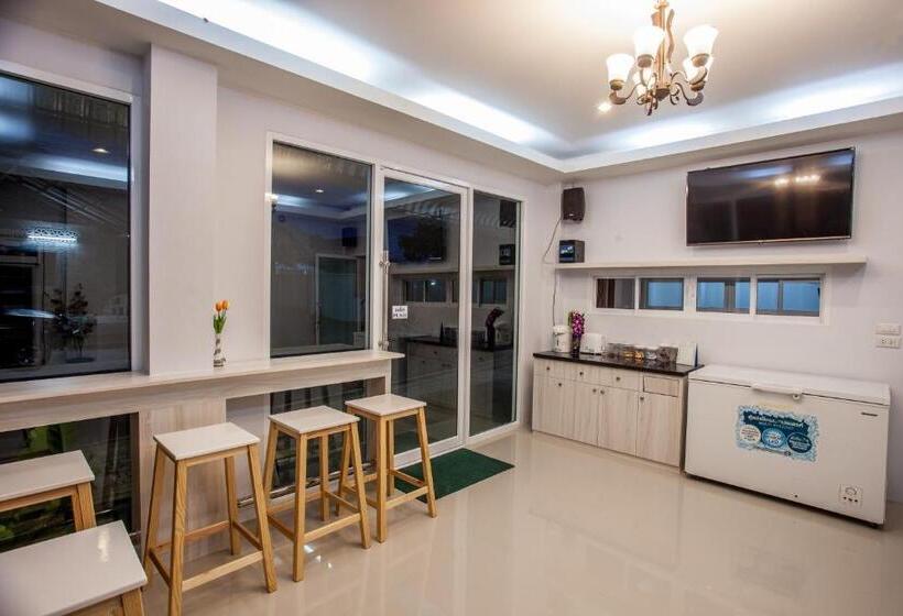 Fotos del hotel Lin House:  5