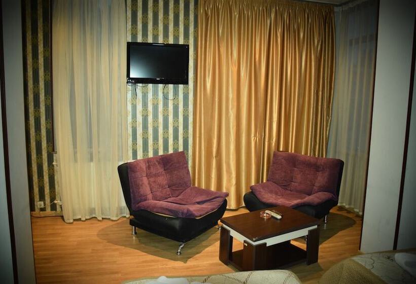 Fotos del hotel Kourosh:  25