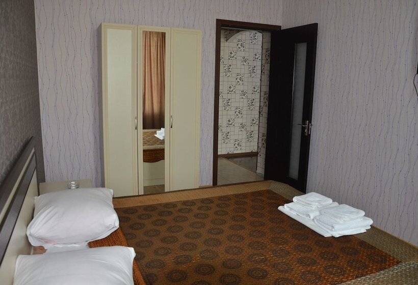 Fotos del hotel Kourosh:  6