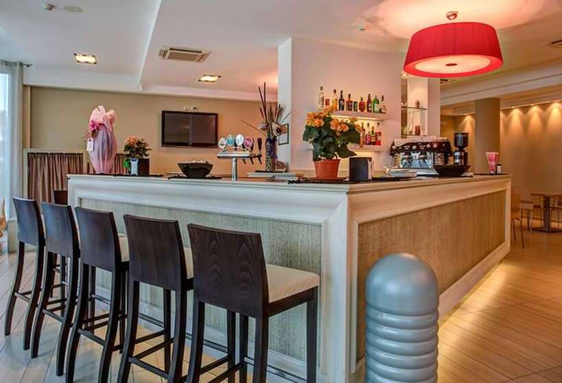 Fotos del hotel Fiamma:  6