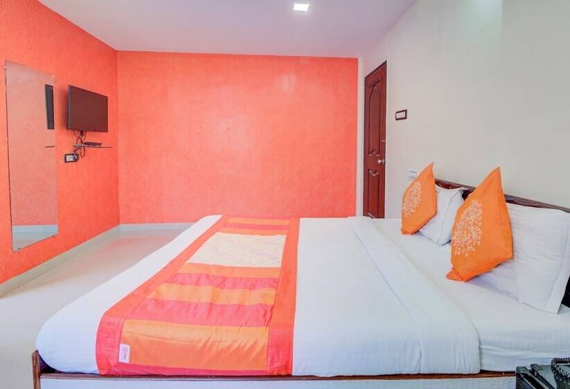 Fotos del hotel Oyo 9748  Girgaon Palace:  13