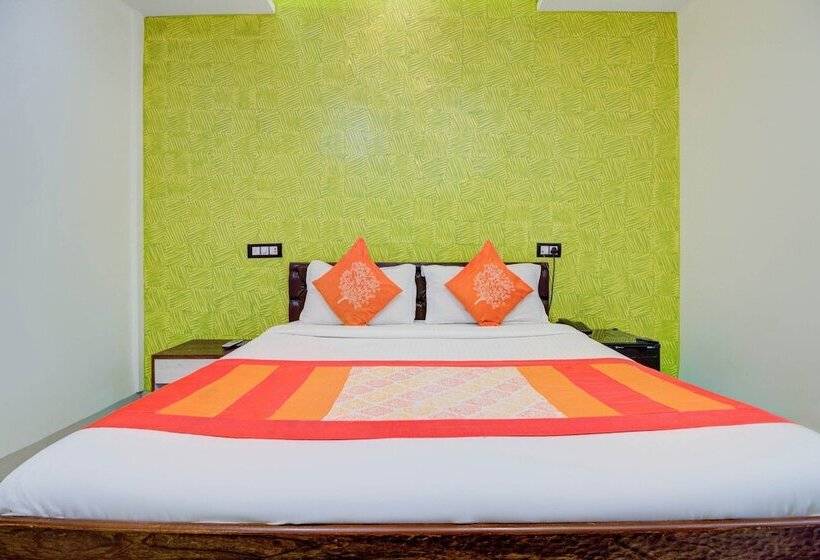 Fotos del hotel Oyo 9748  Girgaon Palace:  16