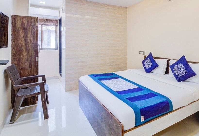 Fotos del hotel Oyo 9748  Girgaon Palace:  18