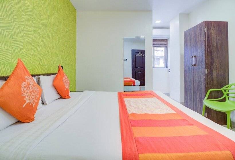 Fotos del hotel Oyo 9748  Girgaon Palace:  22