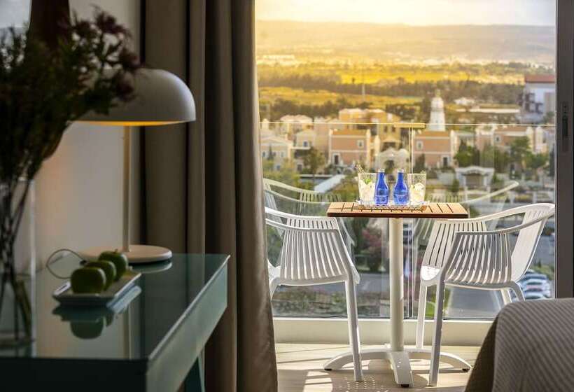 Fotos del hotel Leonardo Plaza Cypria Maris Beach Hotel & Spa:  22