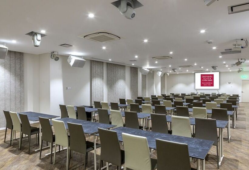 Fotos del hotel Leonardo Plaza Cypria Maris Beach Hotel & Spa:  4