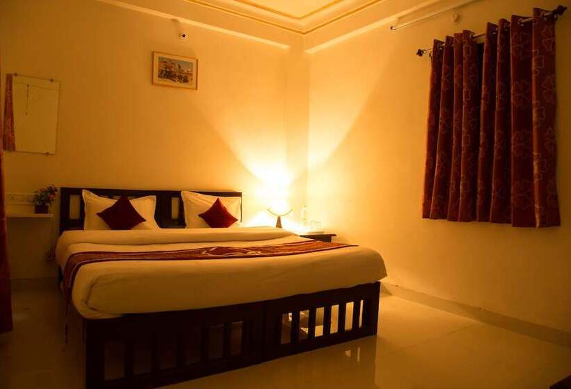 Fotos del hotel Nahargarh Palace:  2